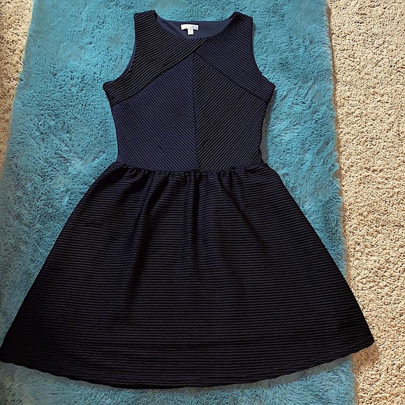Black A-Line Dress - Picture 2 of 12
